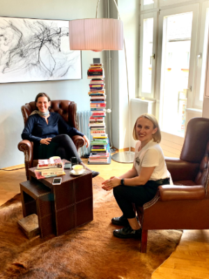 Frauen im Coaching-Gespräch
